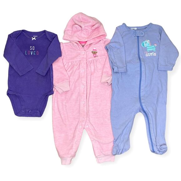 Long Sleeve Bodysuits Baby Girl 3-6 Months Footies Embroidered Hooded Lot of 3 - Picture 1 of 6